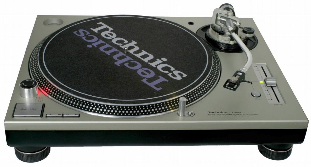 Technics Turntable